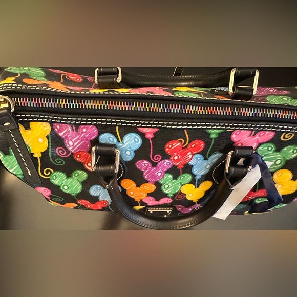 Dooney & Bourke Disney Mickey Balloons Barrel Bag Rare NWT - Picture 2 of 7